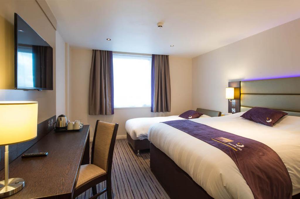 Premier Inn Dunfermline Chambre photo