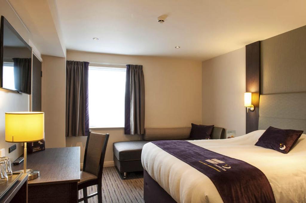Premier Inn Dunfermline Chambre photo