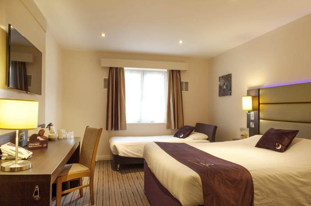 Premier Inn Dunfermline Chambre photo