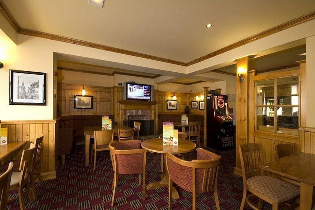 Premier Inn Dunfermline Extérieur photo